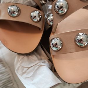 Marc fisher size 8 Bryte sandals